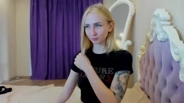 Thumbnail 3, christinasex777's Stream at Chaturbate, 12 months ago