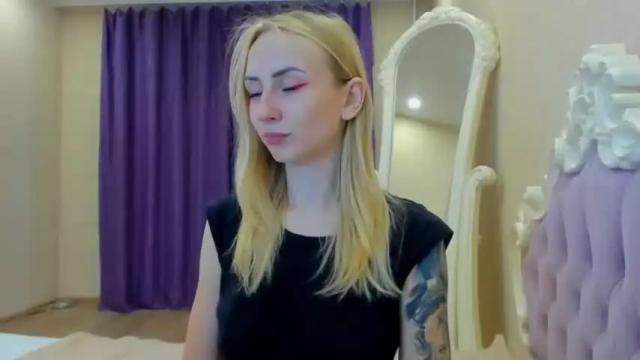Thumbnail 1, christinasex777's Stream at Chaturbate, 16 months ago