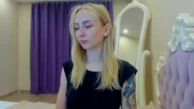 Thumbnail 1, christinasex777's Stream at Chaturbate, 11 months ago