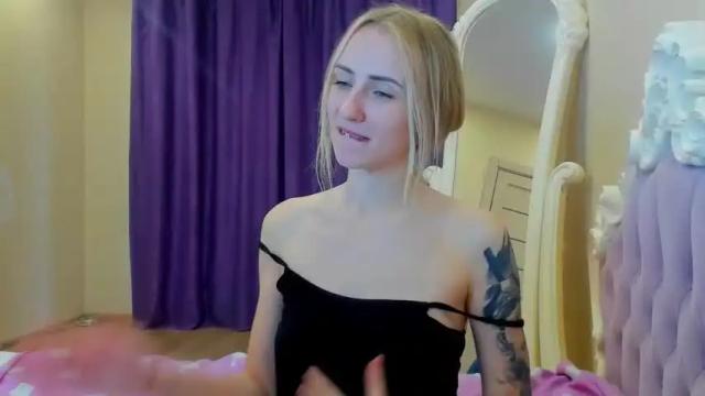 Image 12 of christinasex777 Stream on Chaturbate on 10 months ago