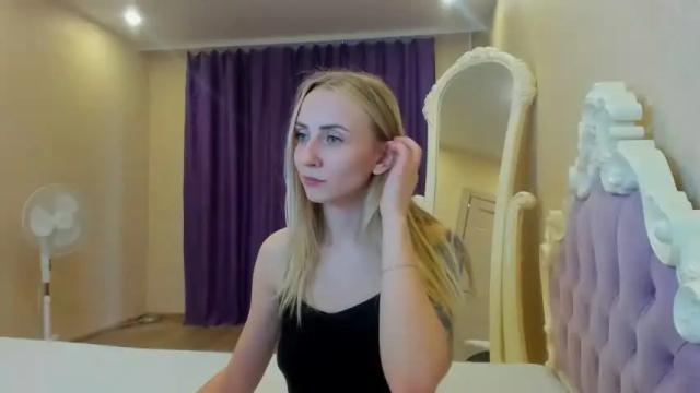 Thumbnail 1, christinasex777's Stream at Chaturbate, 9 months ago