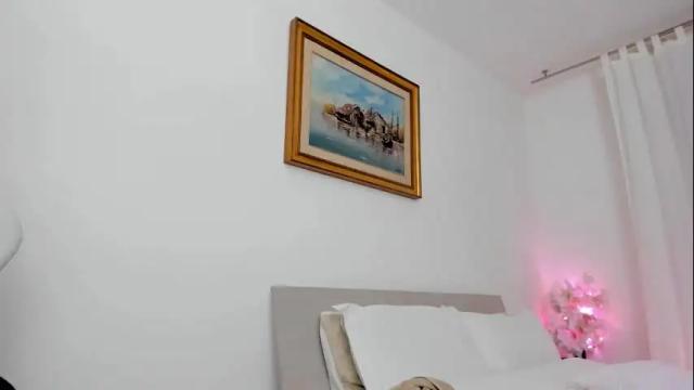 Image 8 of christine0990__ Stream on Chaturbate on 1 month ago