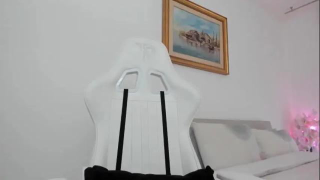 Image 11 of christine0990__ Stream on Chaturbate on 1 month ago