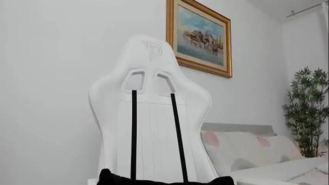 Image 4 of christine0990__ Stream on Chaturbate on 9 days ago