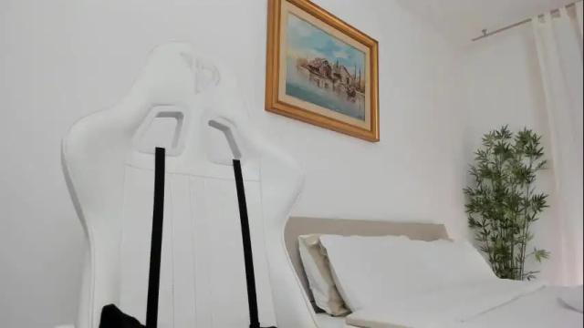 Image 2 of christine0990__ Stream on Chaturbate on 3 days ago