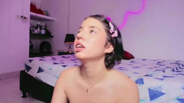 Image 7 of christinefoxy Stream on Chaturbate on 20 months ago