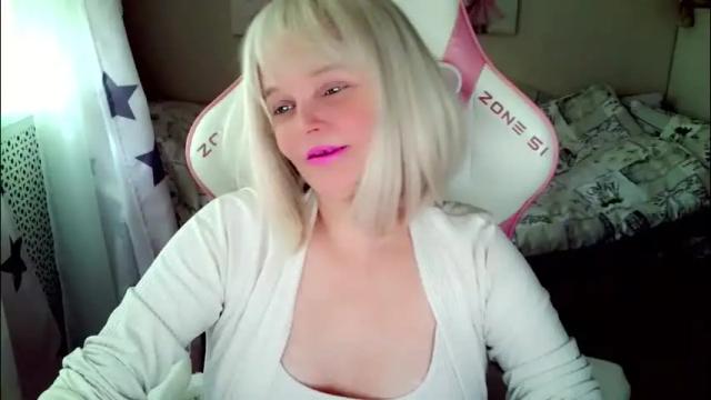 Thumbnail 3, christirose's Stream at Chaturbate, 3 months ago