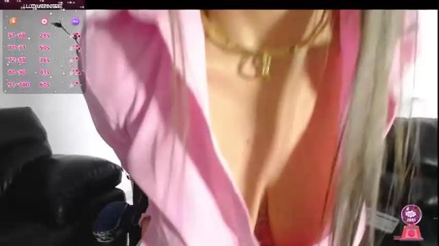 Image 6 of christtydiaz Stream on Chaturbate on 1 month ago