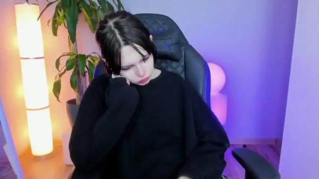 Image 7 of christy__miller Stream on Chaturbate on 14 months ago