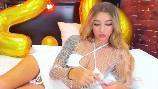 Thumbnail 1, christyna_ross's Stream at Chaturbate, 2 days ago
