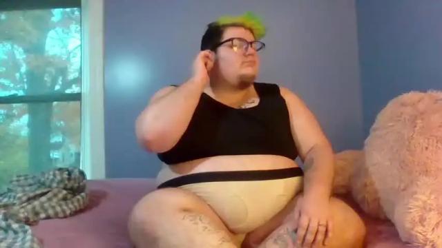 Image 8 of chubbiehonie Stream on Chaturbate on 19 months ago