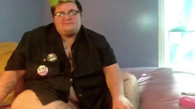 Image 4 of chubbiehonie Stream on Chaturbate on 19 months ago