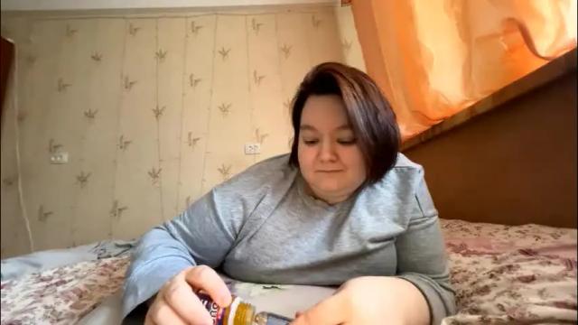 Image 8 of chubby__katie_ Stream on Chaturbate on 2 months ago
