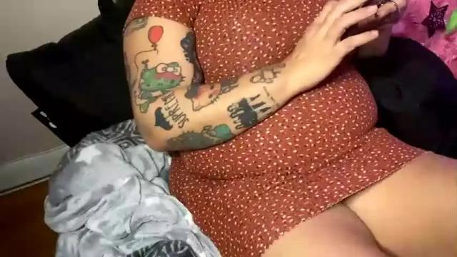 Image 2 of chubbykittykat311 Stream on Chaturbate on 18 months ago