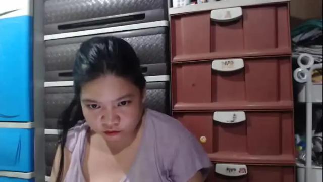 Image 12 of chubbysquirt69xx Stream on Chaturbate on 4 days ago