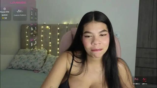 Image 2 of cielo_18d Stream on Chaturbate on 1 month ago