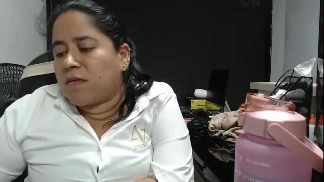Image 12 of cielo_cortez Stream on Chaturbate on 1 month ago