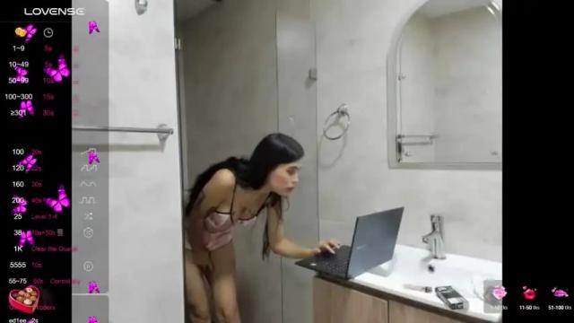Image 8 of cielojimenez1 Stream on Chaturbate on 18 months ago