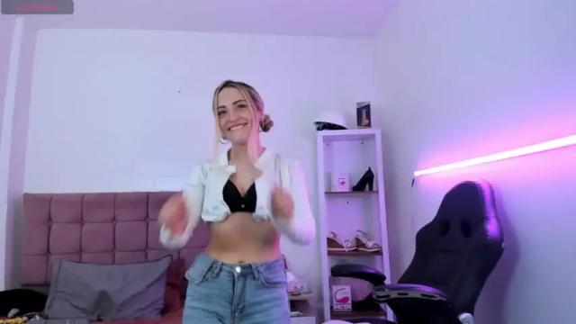 Image 10 of ciindy_love_ Stream on Chaturbate on 16 months ago