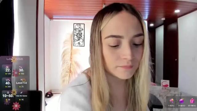 Image 6 of ciindy_lovee Stream on Chaturbate on 13 months ago