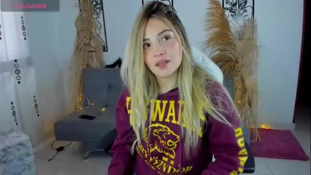 Image 11 of ciindy_lovee Stream on Chaturbate on 2 months ago