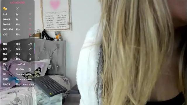 Image 3 of ciindy_lovee Stream on Chaturbate on 24 days ago