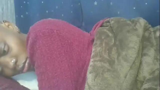 Image 12 of cilia_petite Stream on Chaturbate on 1 month ago