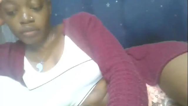 Image 6 of cilia_petite Stream on Chaturbate on 1 month ago