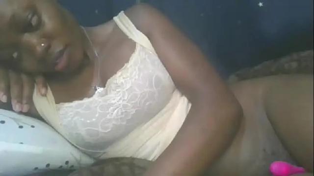 Image 8 of cilia_petite Stream on Chaturbate on 1 month ago