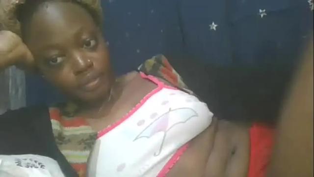 Image 2 of cilia_petite Stream on Chaturbate on 1 month ago