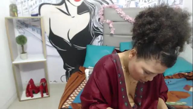 Image 11 of cindycastillo707rs Stream on Chaturbate on 1 month ago