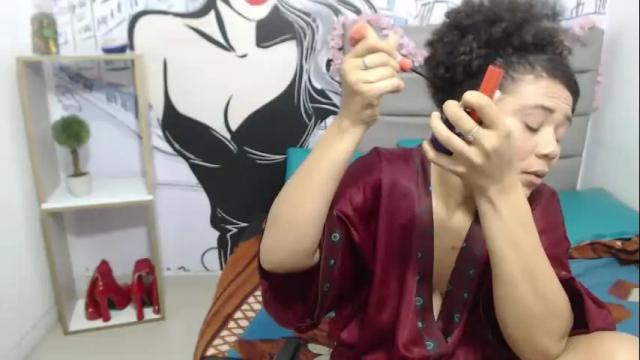 Image 8 of cindycastillo707rs Stream on Chaturbate on 1 month ago
