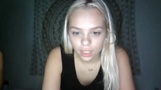 Image 11 of cindyloulou1 Stream on Chaturbate on 17 months ago
