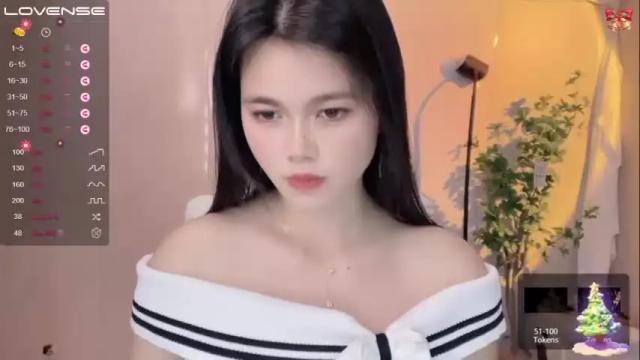 Image 12 of cindysweetasian Stream on Chaturbate on 25 months ago