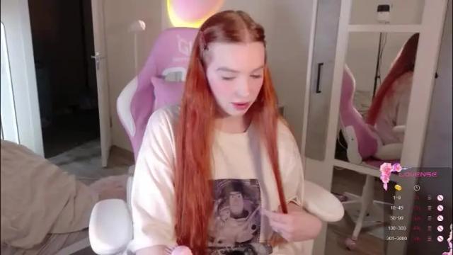 Image 2 of cinnabongirls Stream on Chaturbate on 1 month ago