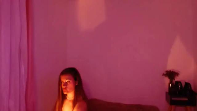 Thumbnail 2, cinnamon_icecream's Stream at Chaturbate, 17 months ago