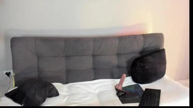 Image 7 of cinnamon_kyla Stream on Chaturbate on 25 days ago