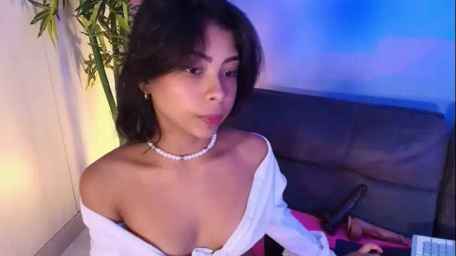 Thumbnail 3, cinnamon_kyla's Stream at Chaturbate, 4 months ago