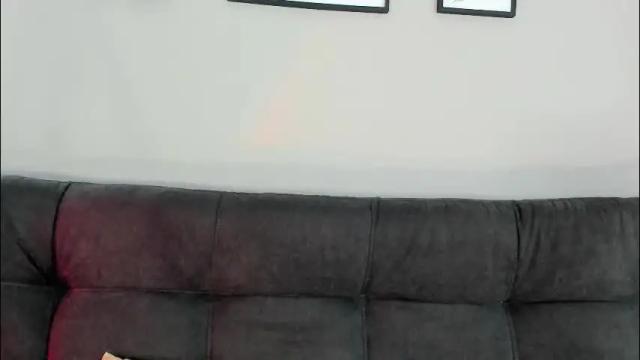 Thumbnail 1, cinnamon_kyla's Stream at Chaturbate, 4 months ago