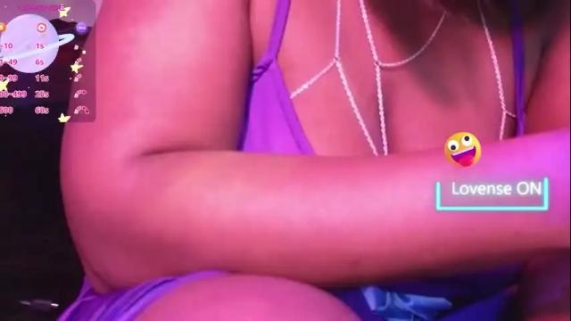 Image 7 of cinnamonhoney6969 Stream on Chaturbate on 1 month ago
