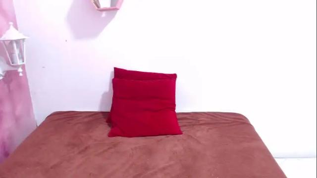 Image 10 of cinthya_dan Stream on Chaturbate on 1 month ago