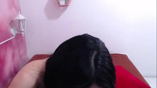 Image 4 of cinthya_dan Stream on Chaturbate on 1 month ago