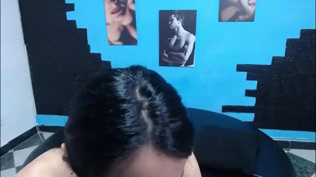 Image 12 of cinthya_dan Stream on Chaturbate on 24 days ago