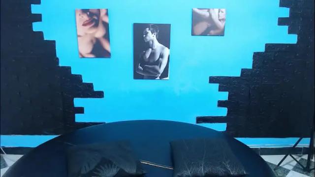 Image 12 of cinthya_dan Stream on Chaturbate on 15 days ago