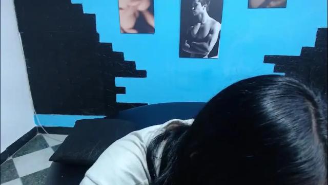 Image 10 of cinthya_dan Stream on Chaturbate on 6 days ago