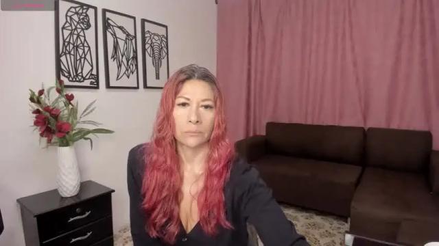 Image 3 of cintiagreyx Stream on Chaturbate on 12 months ago