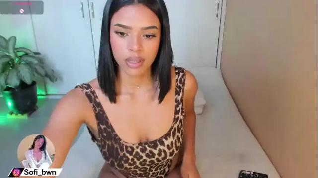Image 6 of cintya_brown Stream on Chaturbate on 12 days ago