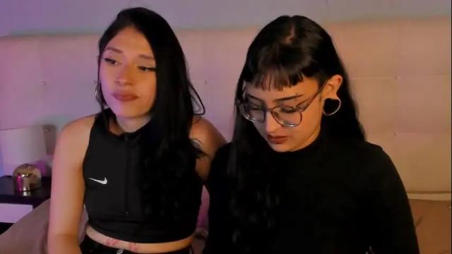 Image 10 of cintya_kors Stream on Chaturbate on 5 days ago