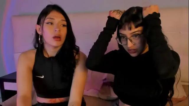 Image 12 of cintya_kors Stream on Chaturbate on 5 days ago