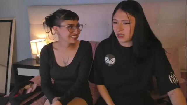 Image 6 of cintya_kors Stream on Chaturbate on 2 months ago